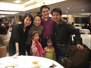 With out Leo, Pearl and I would not have met and we would not have our kids. So when in Hong Kong, we had to meet up with our good friends Leo and Fiona. Fiona is now expecting a girl, we are looking forward for them to become parents.