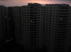 20040630-lightsout.jpg
