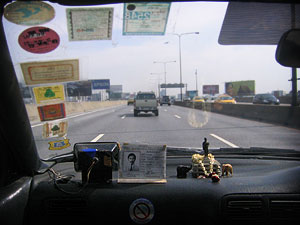 20050429-bangkok01-taxi.jpg