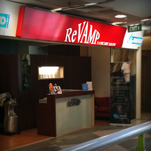 no i did not cut my hair at ReVAMP haircare salon no i did not cut my hair at ReVAMP haircare salon